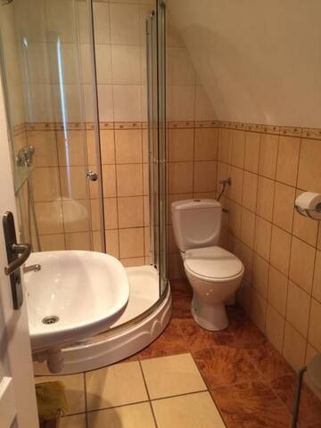 Фото номера Коттедж с 6 спальнями Дома для отпуска A&amp;R Brzozowa 5 г. Ровы 27