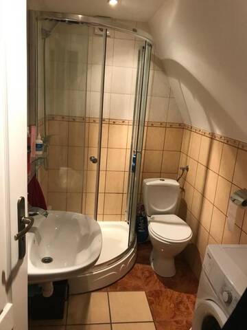 Фото номера Коттедж с 6 спальнями Дома для отпуска A&amp;R Brzozowa 5 г. Ровы 37